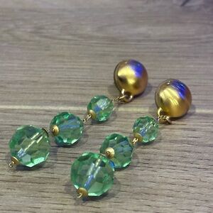 Elegant Vintage Green and Gold Drop Earrings